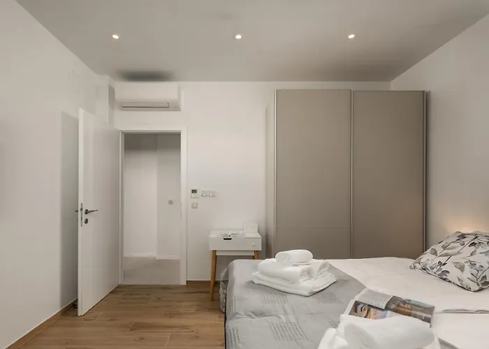 Desamani 975 * 코스트레나