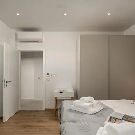 Desamani 975 * Kostrena