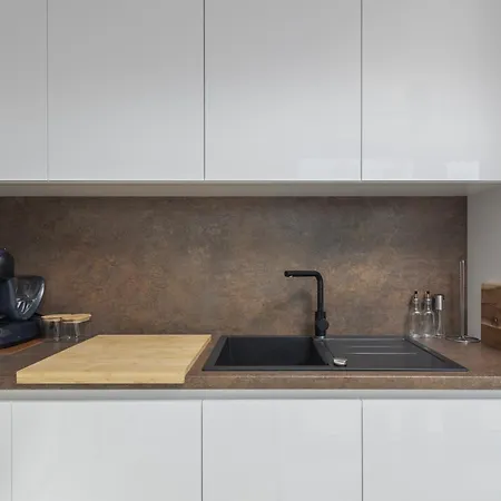 Apartment Desamani 975