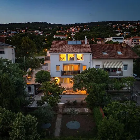 Desamani 975 * Kostrena