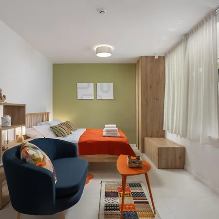 Desamani 975 Apartman