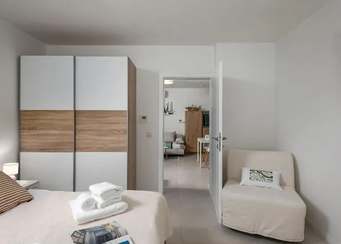 Desamani 975 * Kostrena