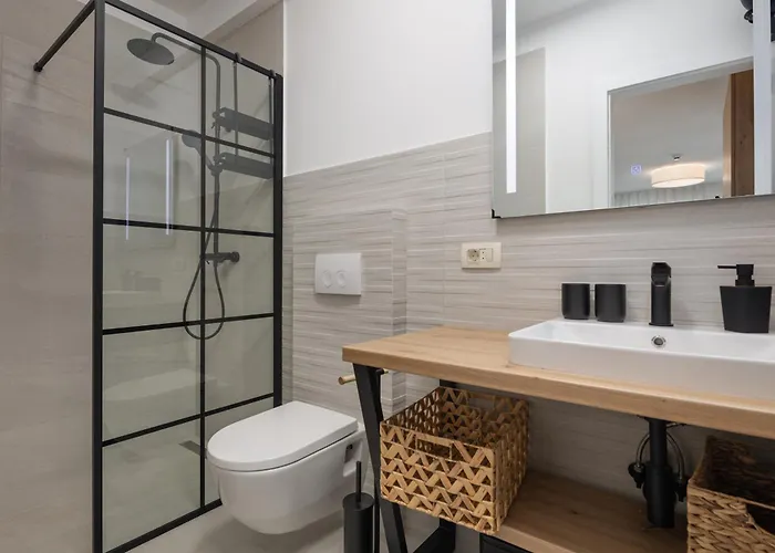 Desamani 975 Apartman *